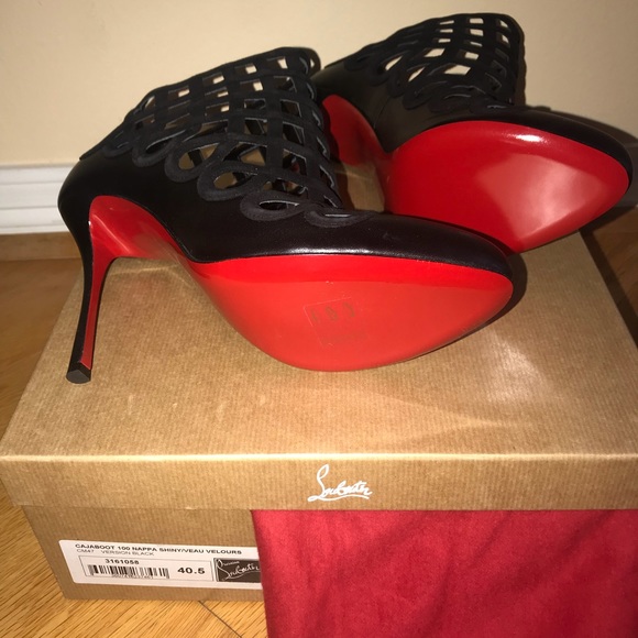 ⛔️SOLD⛔️$799 Christian Louboutin Cajaboot - Picture 4 of 6